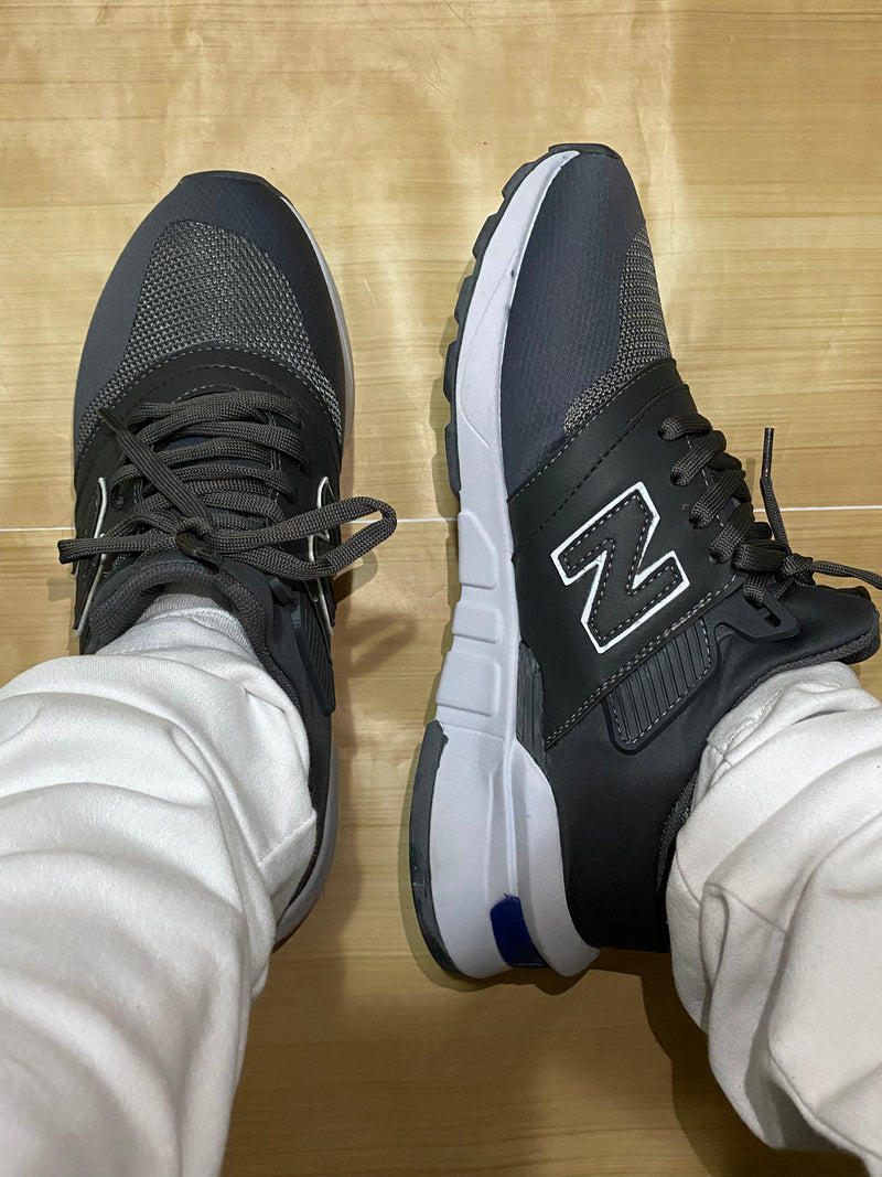 New Balance 997